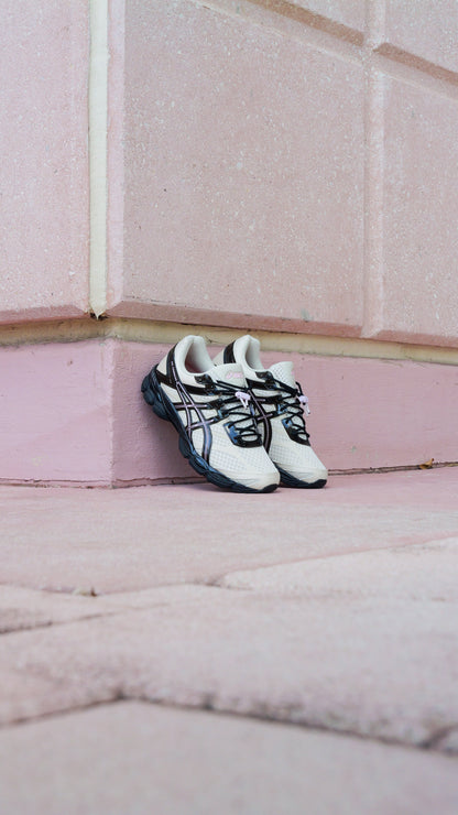 Mens Asics x The Finesse Gel-Cumulus 16 (Desert Rose)