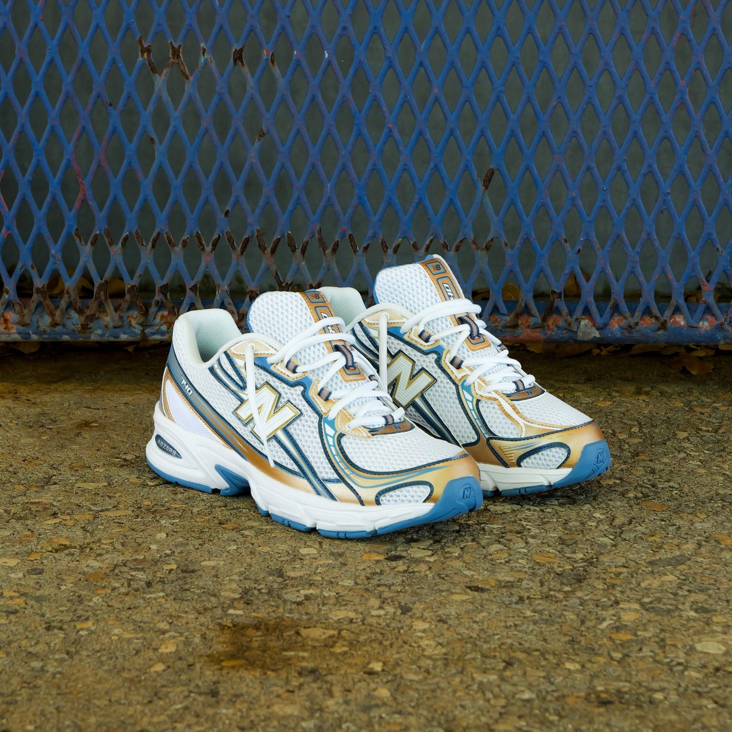 Mens New Balance 740 (Heron Blue/Metallic Gold) - U740HB2